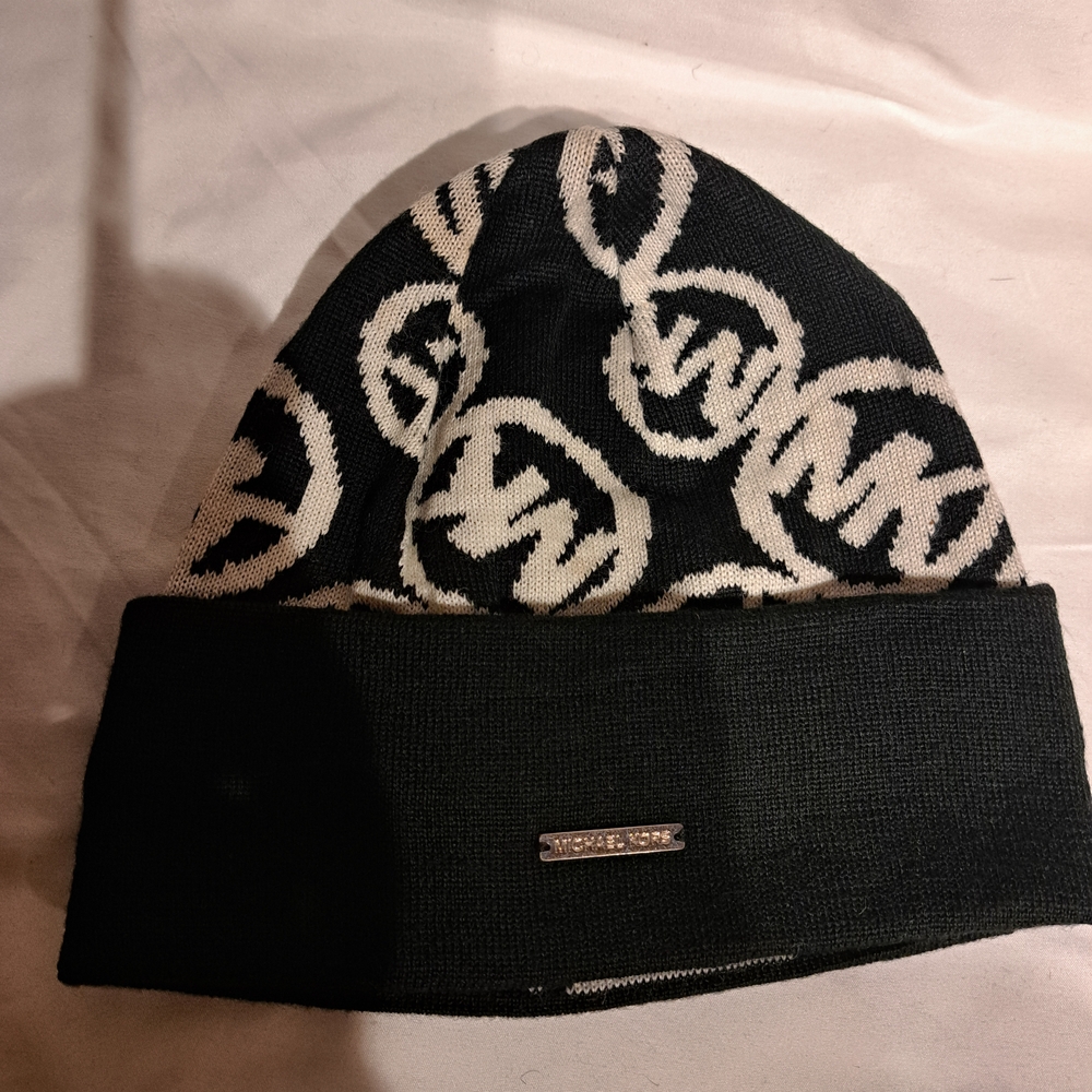 Michael Kors Black and Cream Logo Beanie